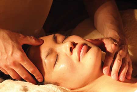 Massaggio Thailandese • Viso